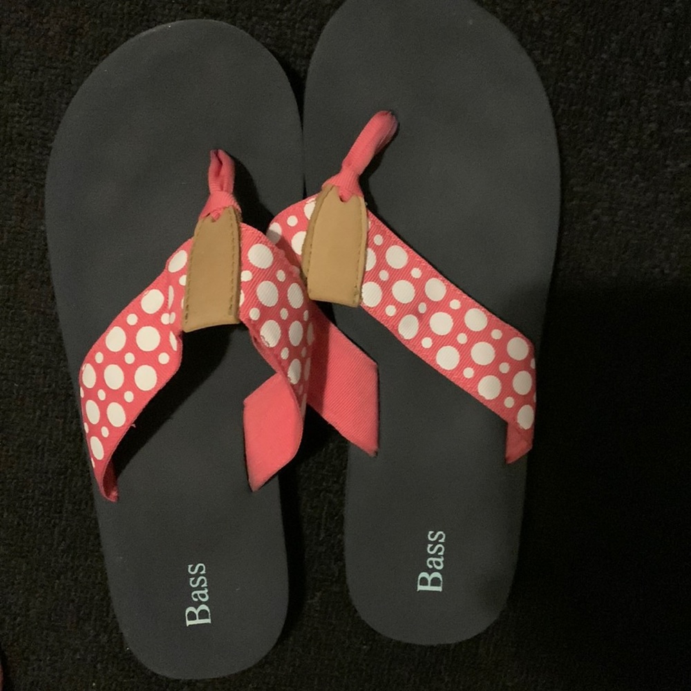 Bass Sandals